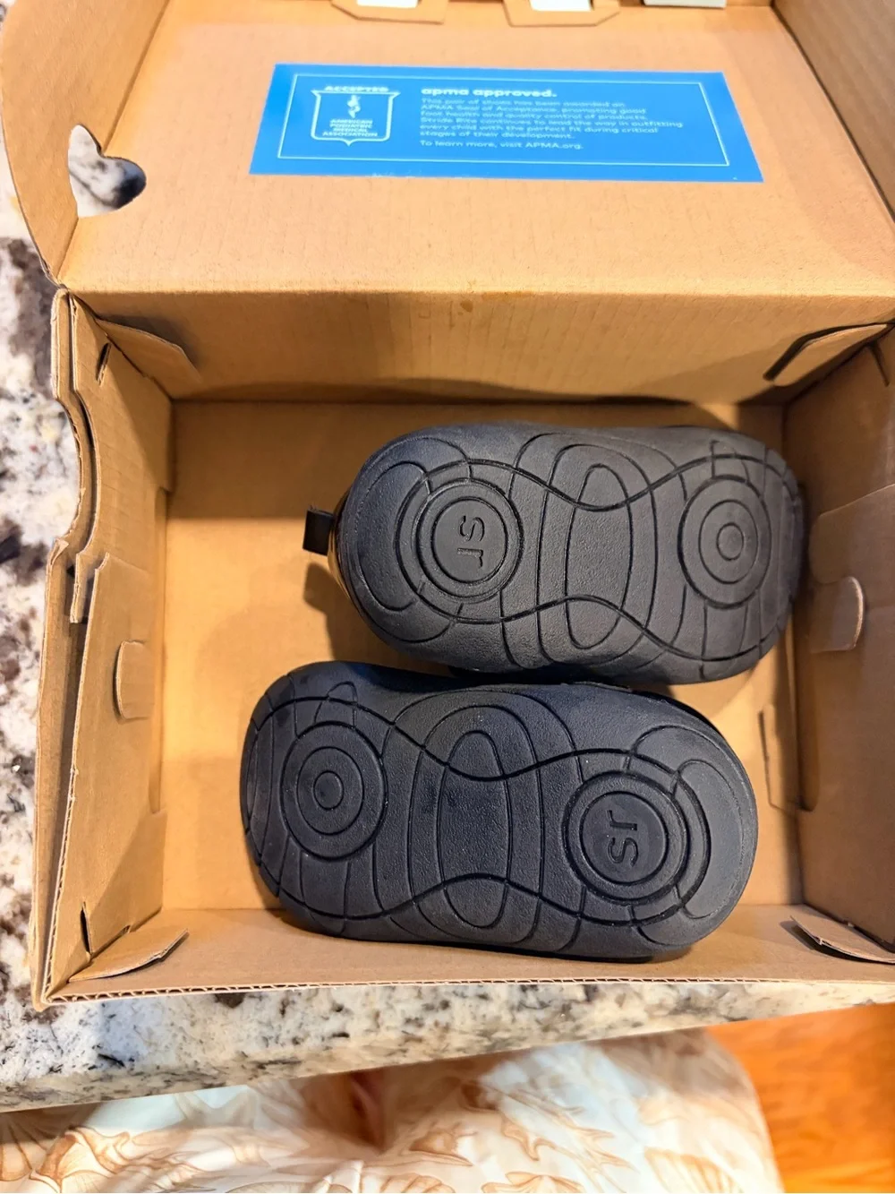 Stride Rite Toddler Black Patent Mary Janes with Glitter Bow